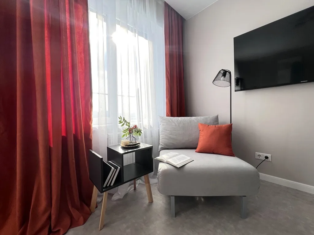 Квартира с видом на реку с террасы