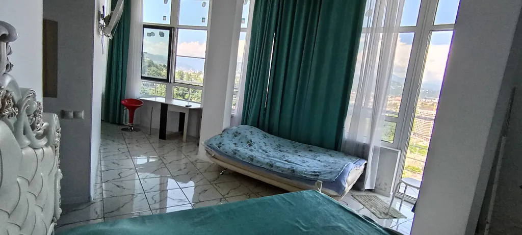 Квартира Квартира с видом на море и горы в самом центре — Сочи