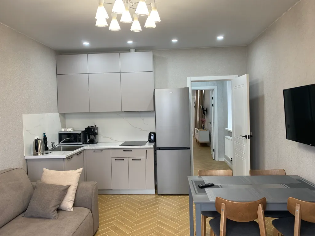 Коттедж Новый таунхаус с шикарным видом на горнолыжный склон и лес — аренда посуточно в Зелёная Поляна