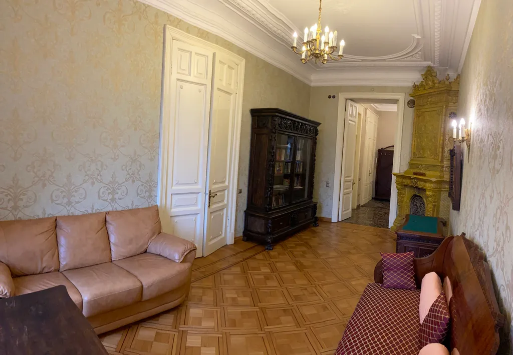 Квартира Старинная квартира в самом центре города в которой приятно находиться — Санкт-Петербург