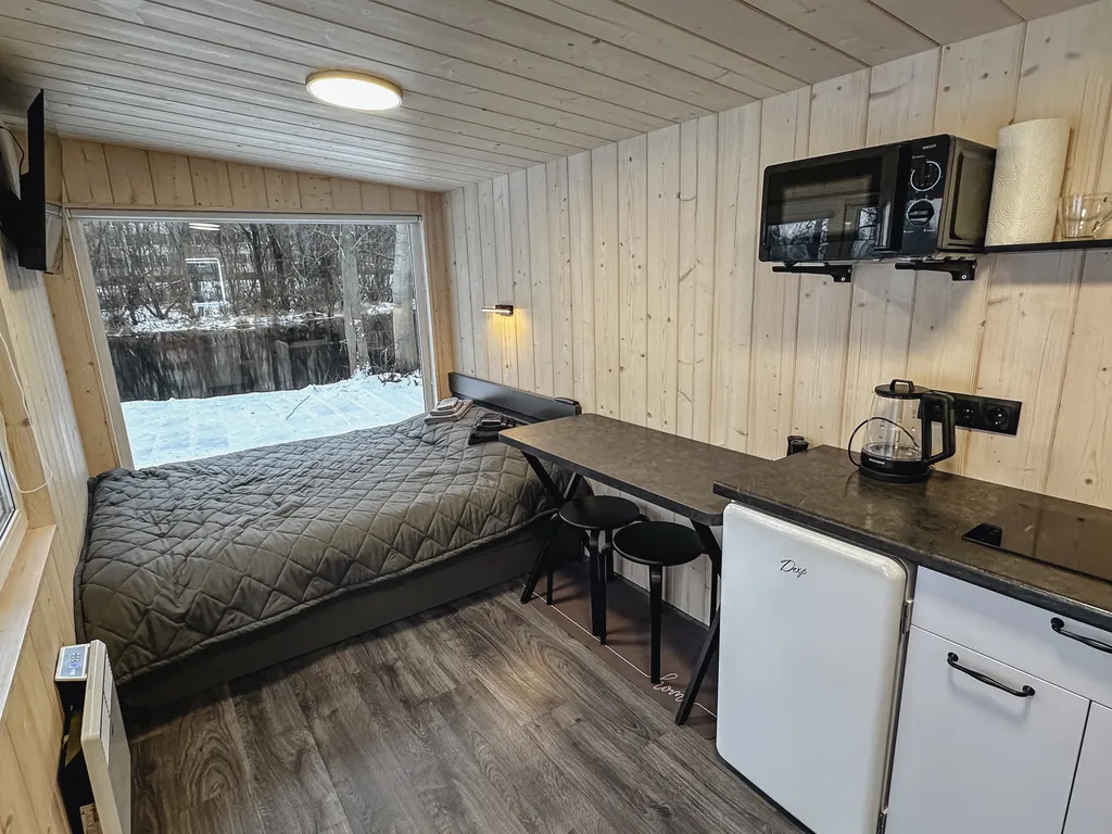 Глемпинг у реки