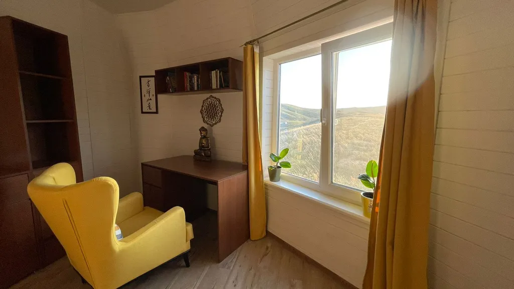 Купольный дом с видом на горы и море