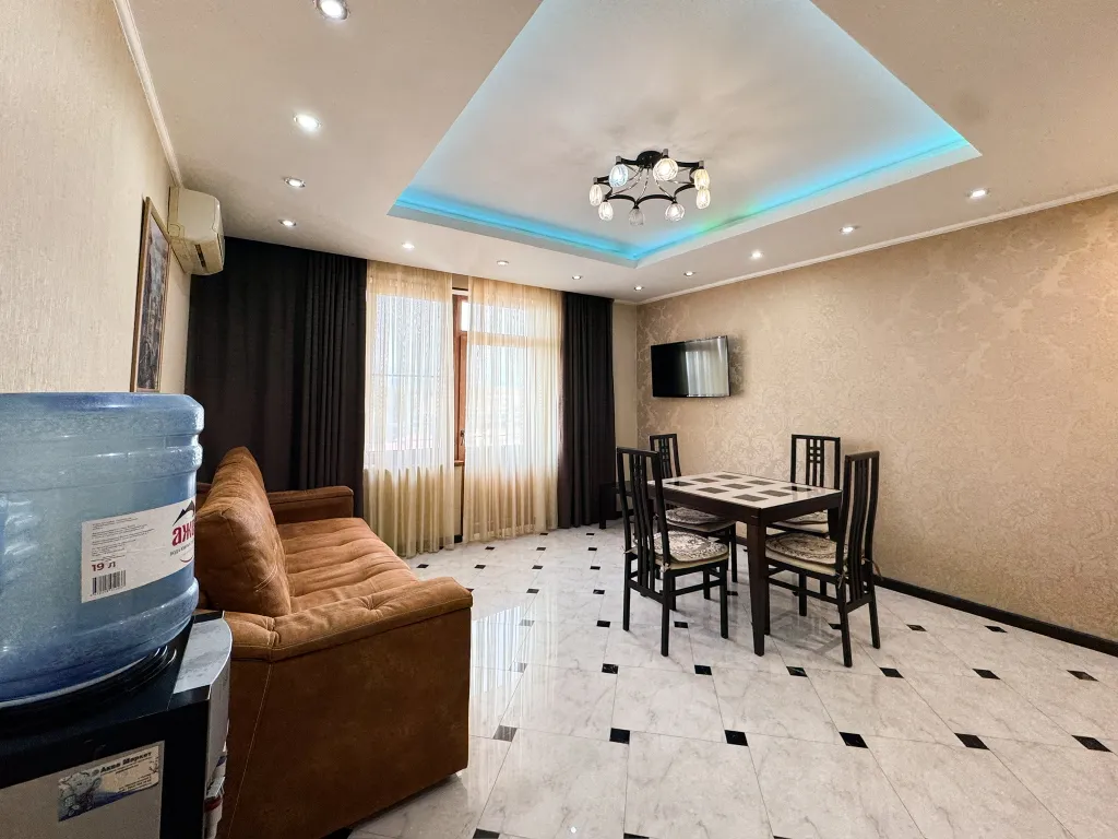 Квартира 2-комнатная Квартира — Адлер