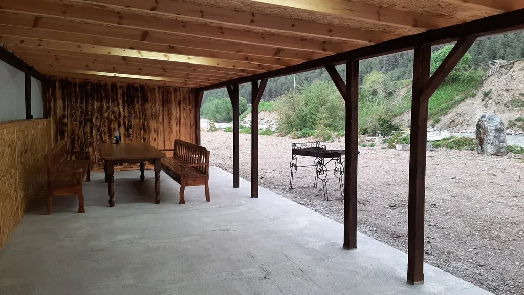 Дом у реки Теберда