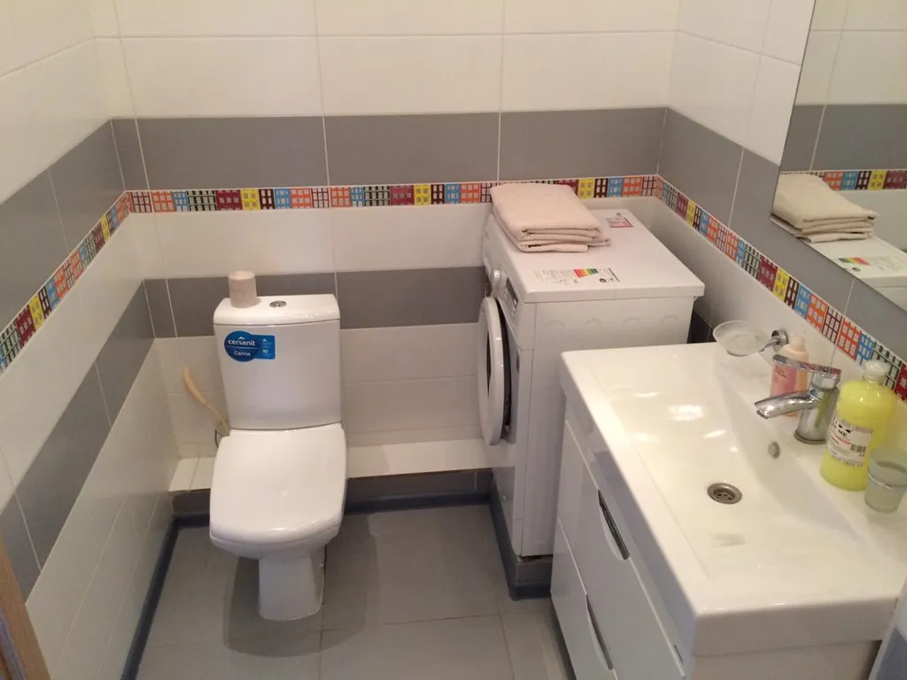 Круглосуточная вода, самый центр, 2 ком