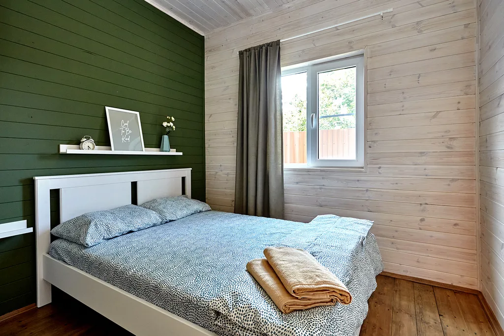 Уютный загородный дом с баней на дровах и теплым бассейном