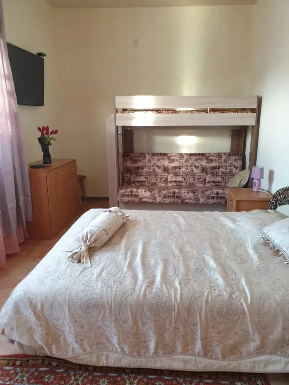 Квартира 1-комнатная с отдельным входом — аренда посуточно в Николаевка