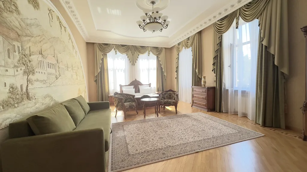 Люкс квартира в особняке Александра третьего