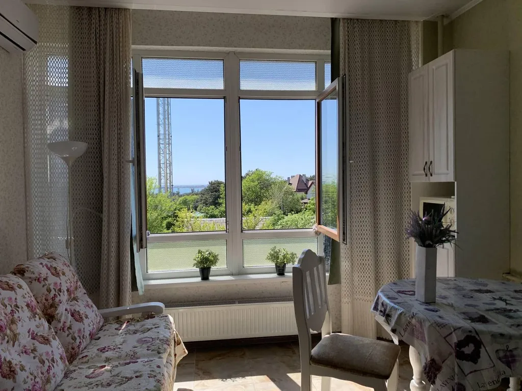 Квартира 1-комнатная квартира Прованс с открытым балконом и видом на море — Геленджик