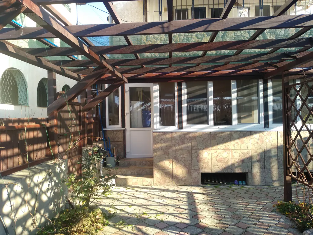 Дом на берегу моря