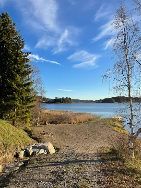 Домик на берегу Ладожского озера