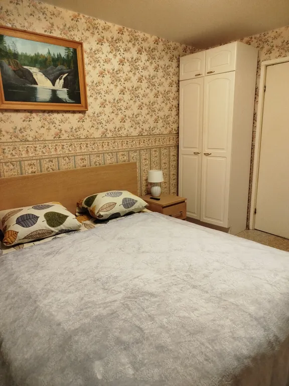 Квартира с финской сауной в тихом районе