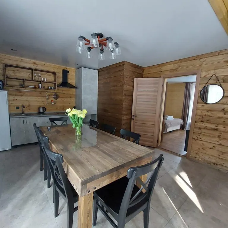 4-комнатный Дом