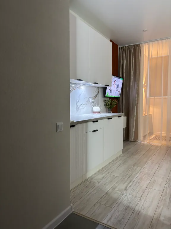 Студия с дизайнерским ремонтом