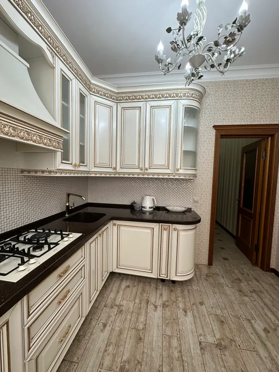 Просторная 2-х комнатная квартира с видом на море