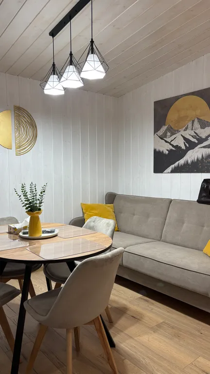 Дом у озера с бесплатной сауной