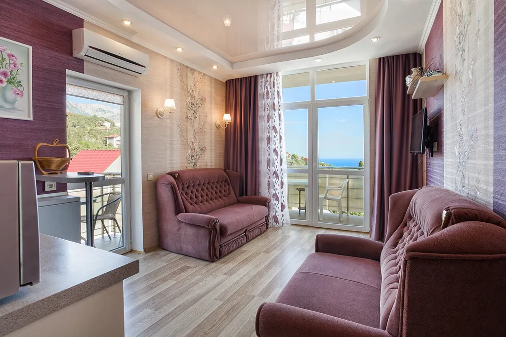 Квартира Видовая студия в Симеизе с 2 балконами — аренда посуточно в Симеиз