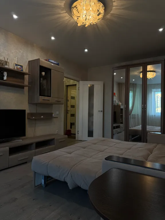 В уютном в тихом районе комфортная, прекрасная квартира