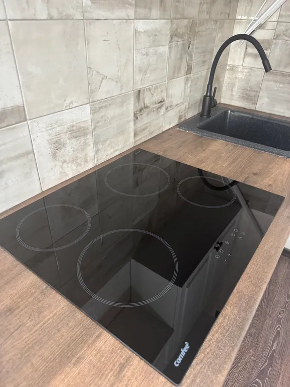 Уютная студия в новом доме с парковкой