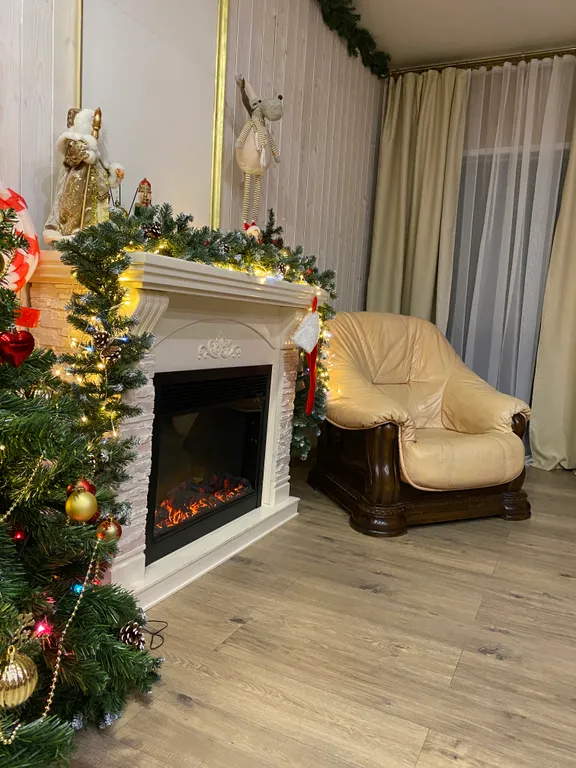 Коттедж Дом для отдыха с камином, баней, оформлением к празднику — аренда посуточно в Александров