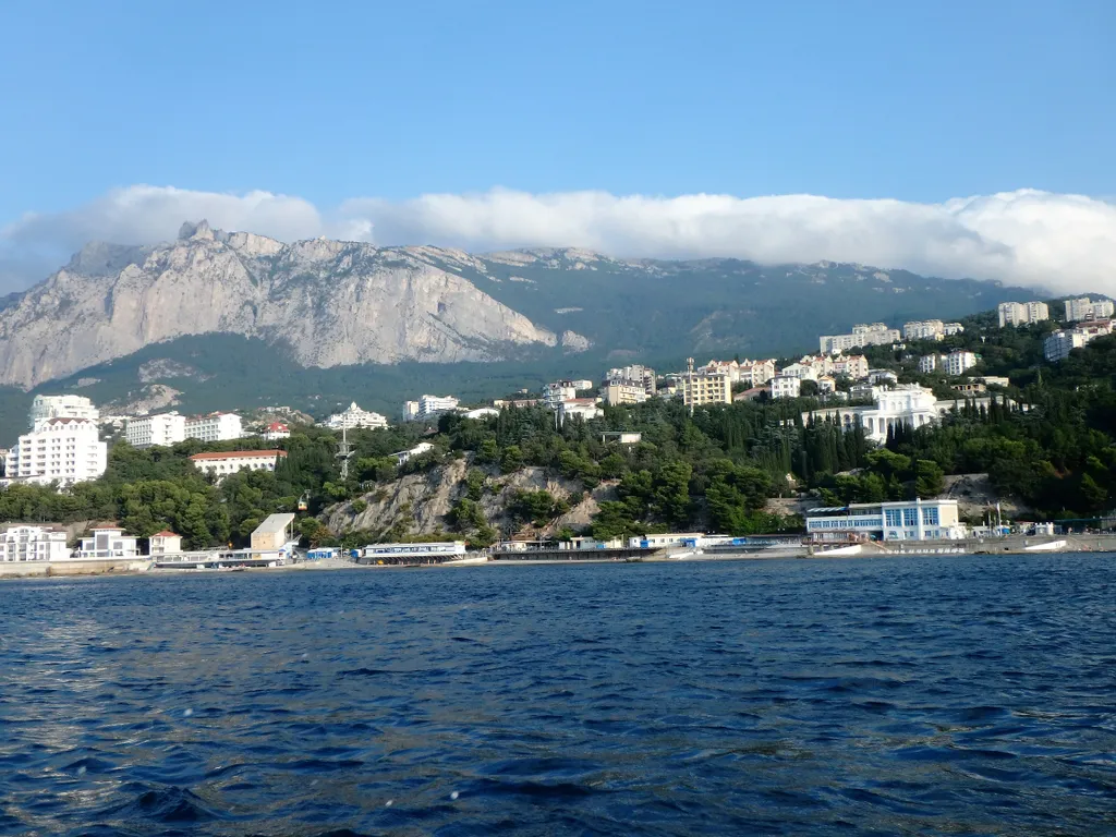 Пентхаус с шикарным видом на море и горы, бесплатная парковка