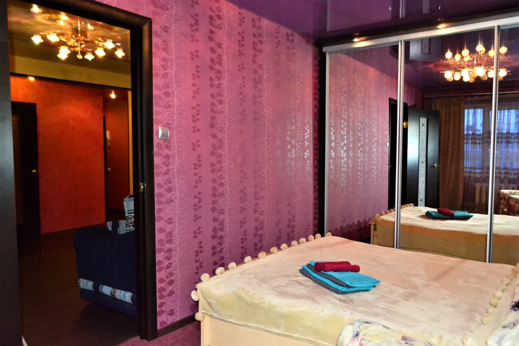 Комфортабельная двухкомнатная квартира у ресторана Аджика