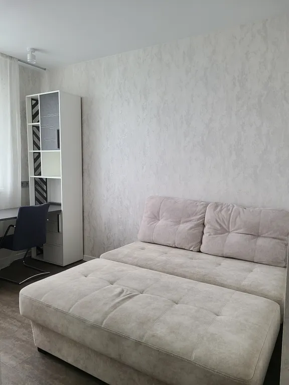 Новострой с видом на море