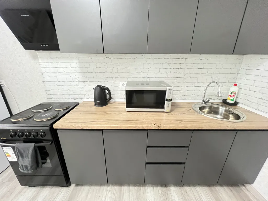 Квартира Квартира Просторная 2-к. к.в на Ейском шоссе нет оплаты за уборку — Краснодар