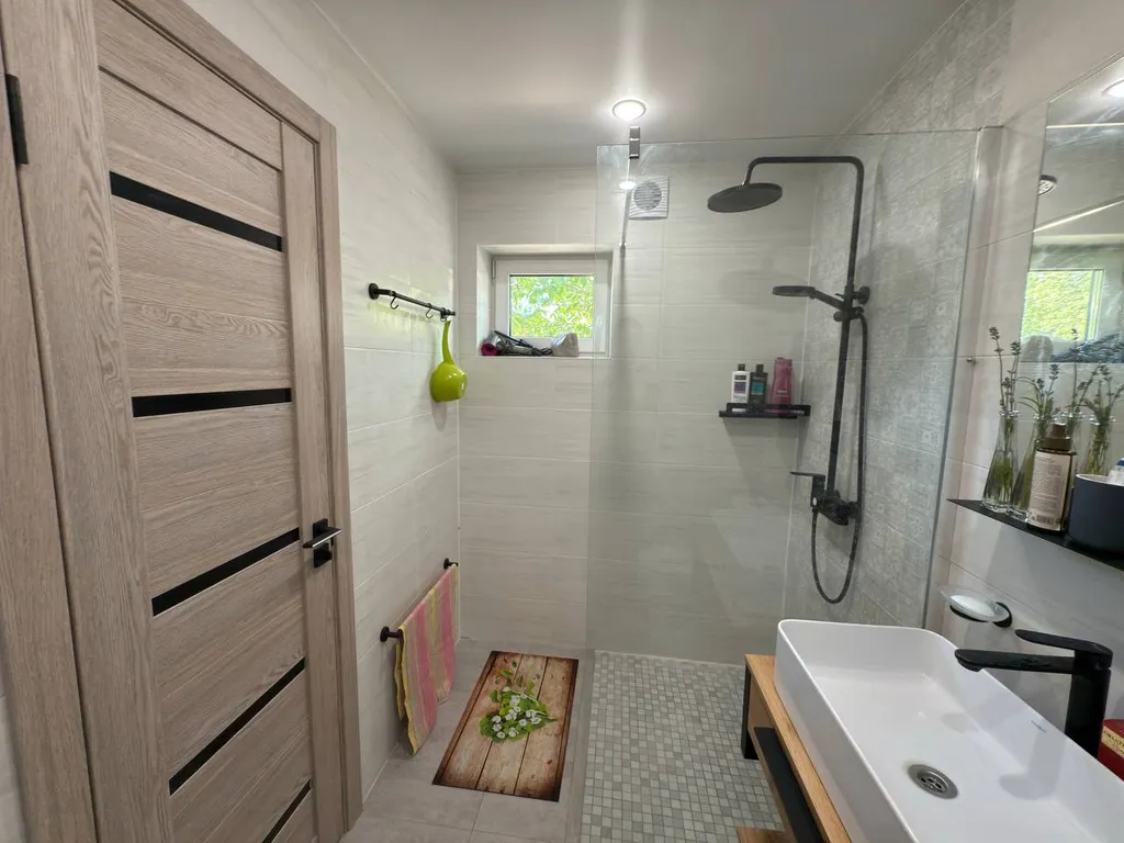 Уютный дом на берегу Волги