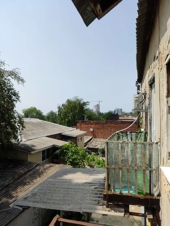 2-комнатная квартира у театральной площади в доходном доме XIX века