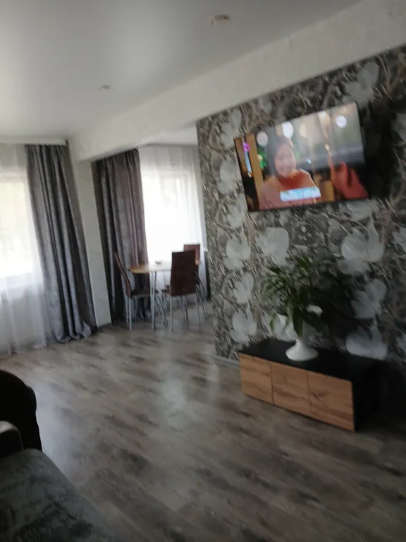 Уютная квартира с хорошим расположением