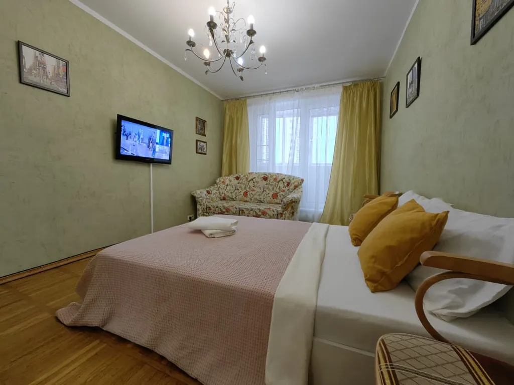 Квартира Комфортная 2-комнатная квартира в 7 минутах пешком от метро — Москва