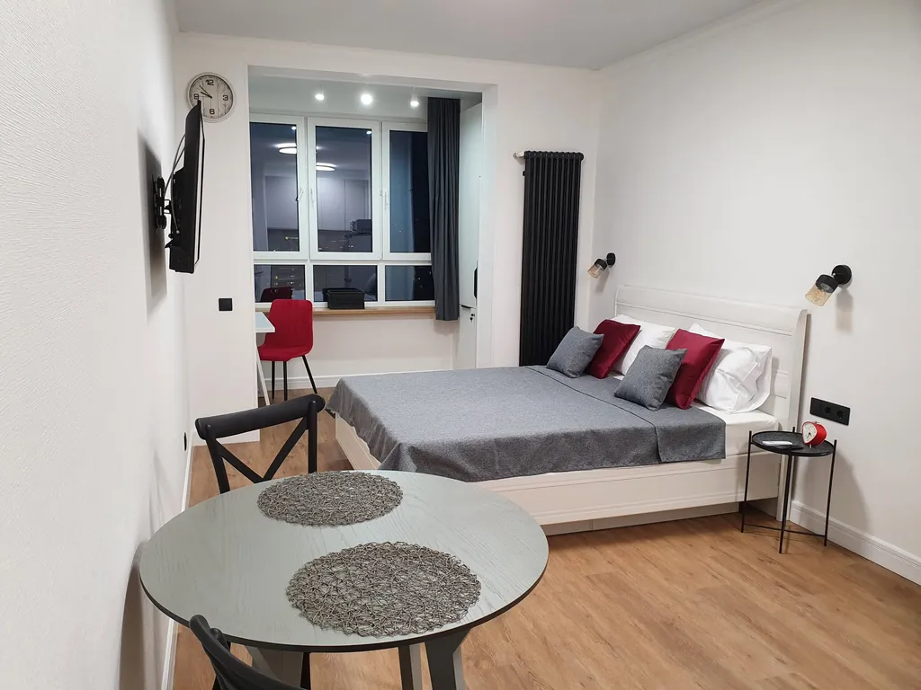 Квартира Квартира Студия с дизайнерским ремонтом — Красноярск