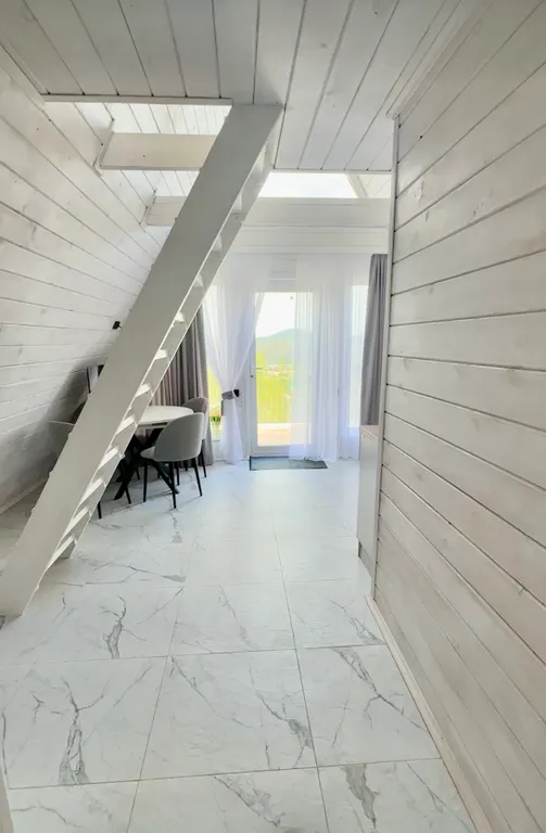 Уютный Афрейм