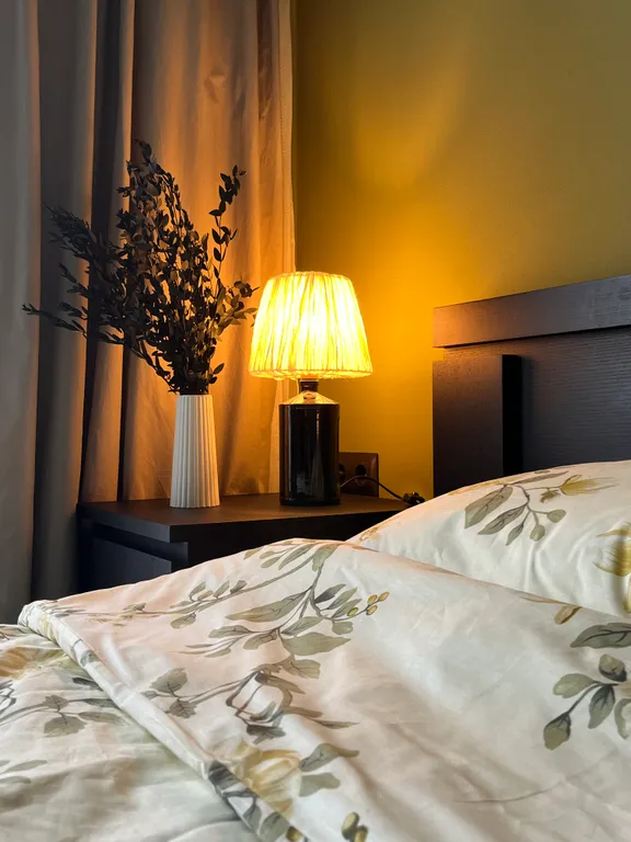 Апартаменты с гамаком, фикусом и Яндекс станцией Алиса