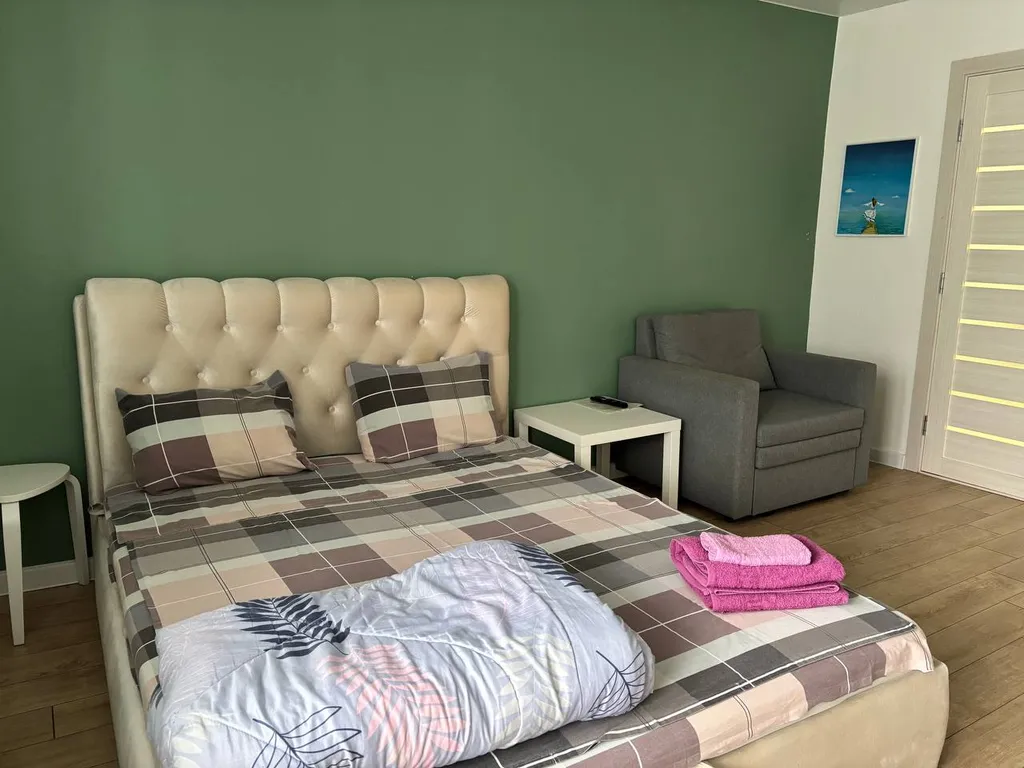 Уютная трешка в центре рядом с ДС Юбилейный