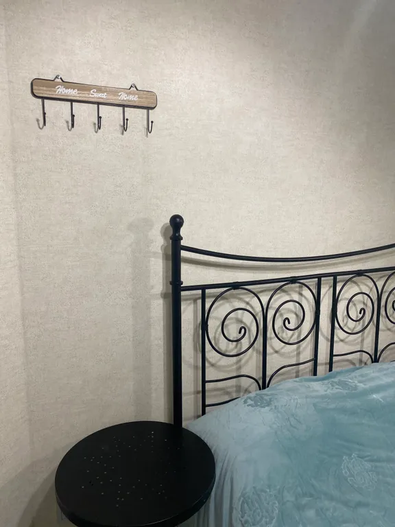 Уютная евродвушка с дизайнерским ремонтом