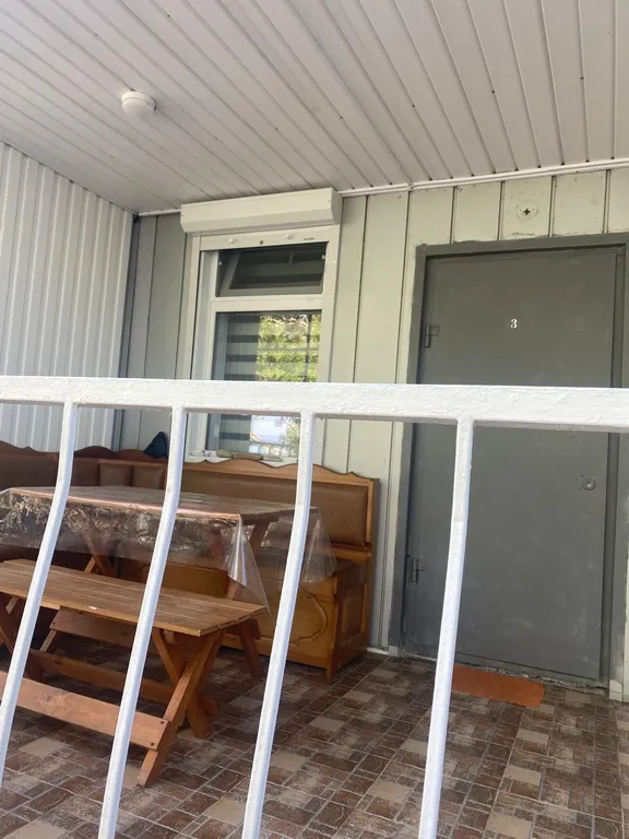 База отдыха Дельфин, 30 метров от моря