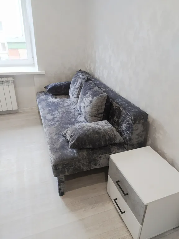 Уютная небольшая студия, 5 минут на метро до центра города