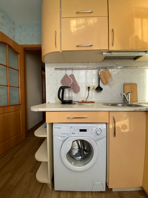 Квартира у бульвара и стадиона в центре города