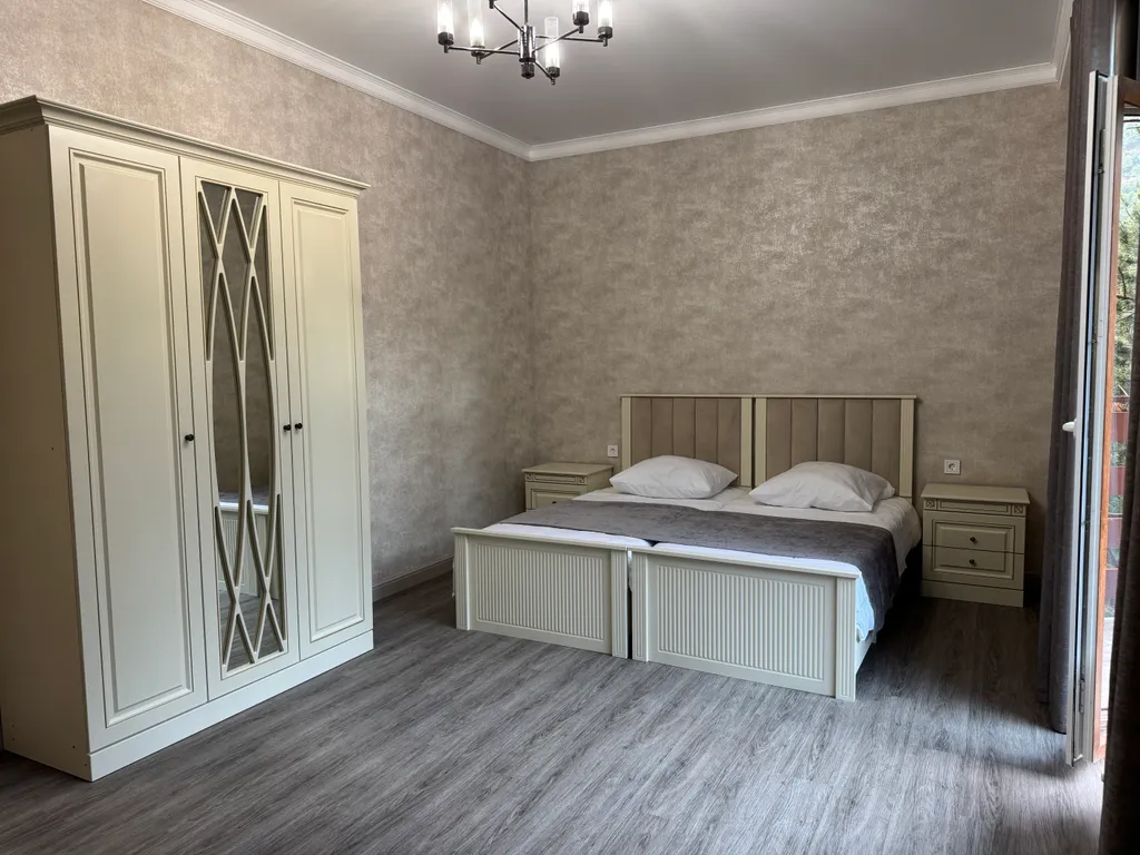 Видовая квартира у подножья гор