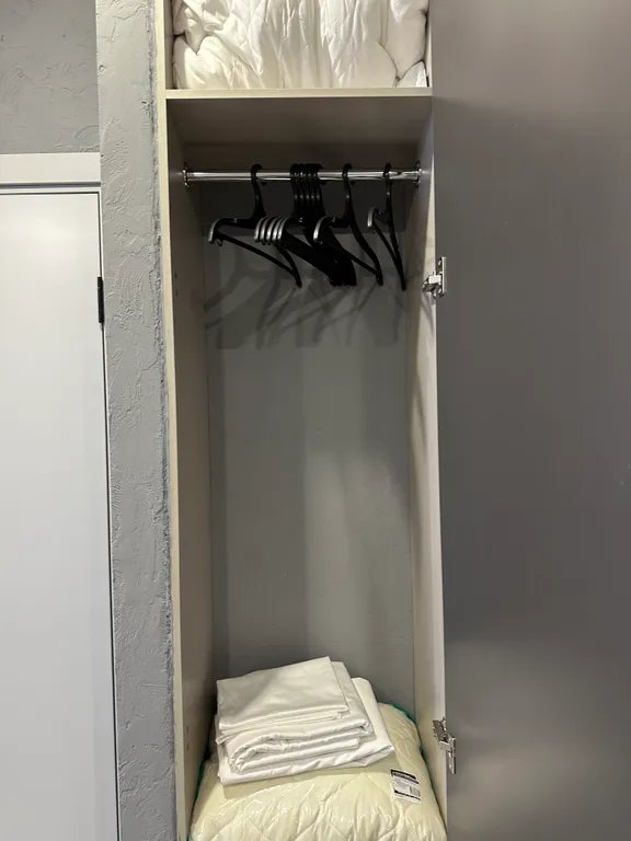 Однокомнатная квартира рядом со склоном