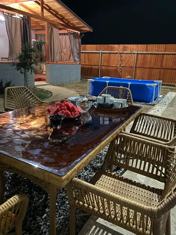 Дом на пoбеpежье Кaспийскогo моpя