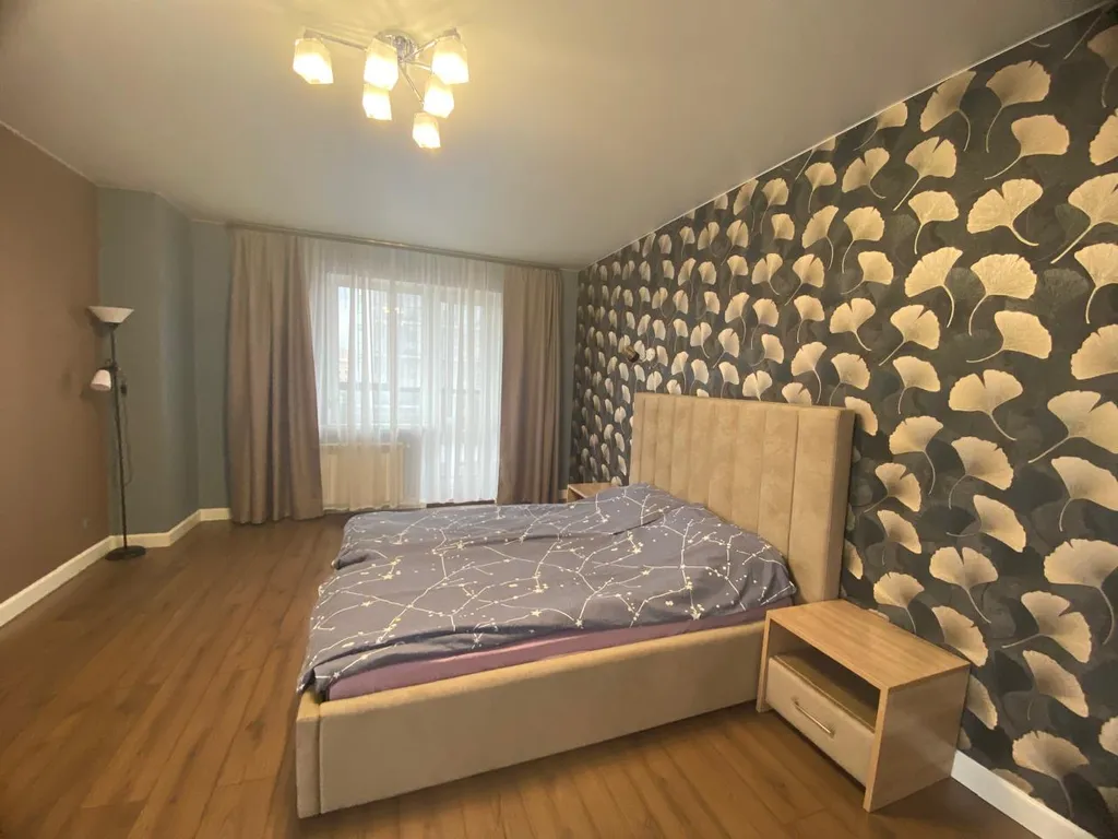 Трёхкомнатная квартира в центре