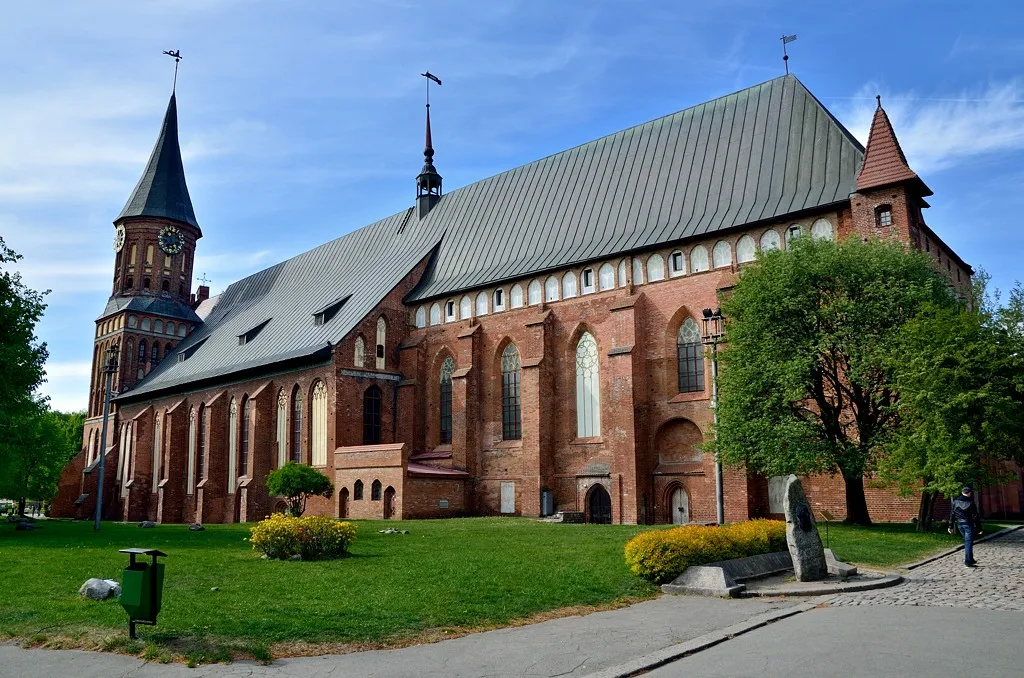 Квартира Квартира Люкс в центре в новом доме с парковкой и видами на город — Калининград