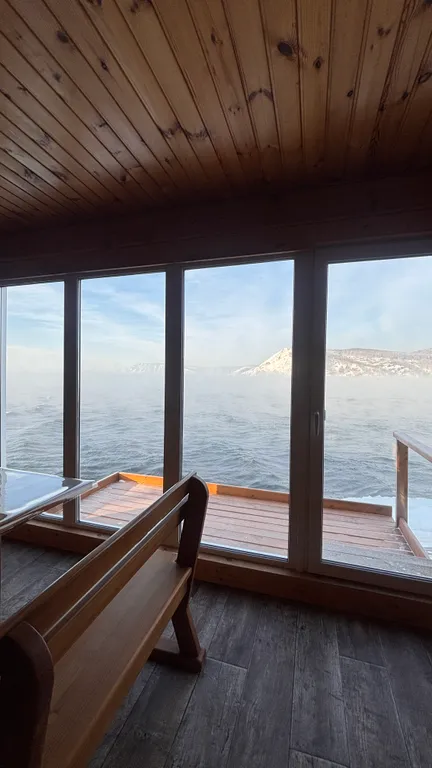 Дом с панорамным видом на Байкал