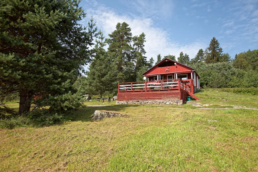 На Ладоге Брусничный