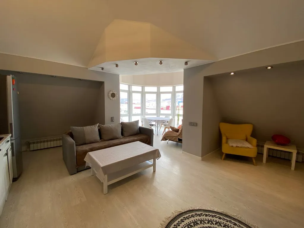 Сказочная квартира-пентхаус — аренда посуточно в Южно-Сахалинск