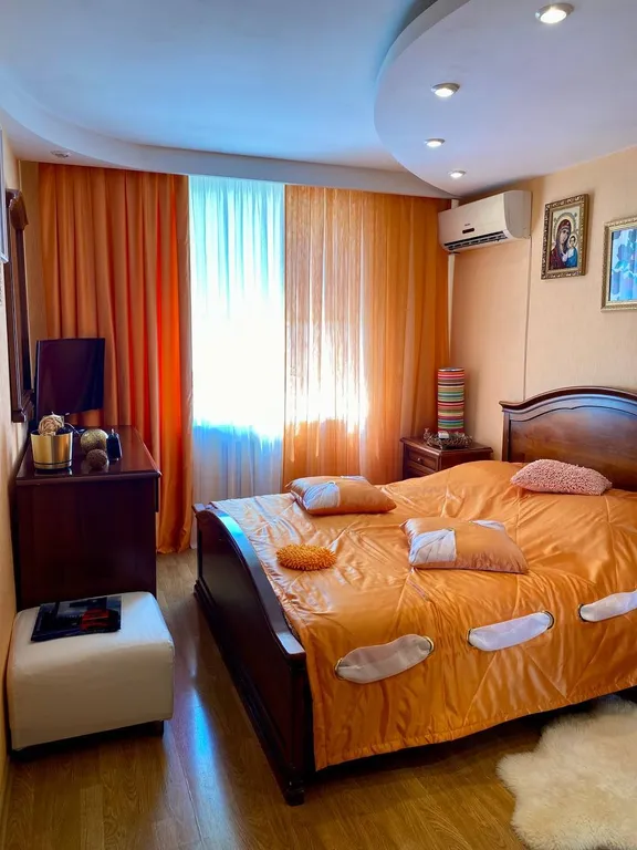 Супер квартира с видом на православный храм