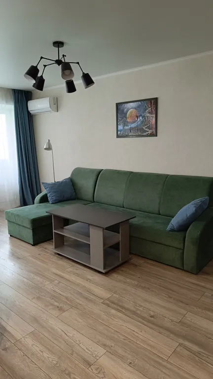 Комфортабельная квартира в центре — аренда посуточно в Орск